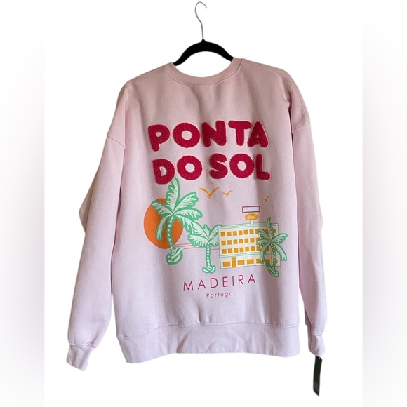 Women’s WILD FABLE Pink PONTA DO SOL Crewneck Sweatshirt Top Small
NWT - Picture 2 of 2